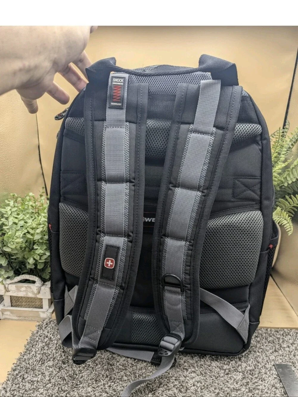 Wenger Synergy Multi Pocket Zip Around Back Pack Black New W Tags